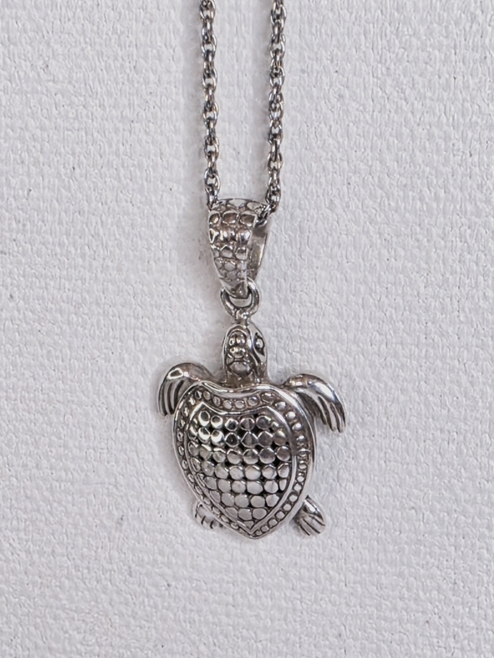 ATI Solid Sterling Silver Turtle Pendant Necklace - Picture 6 of 8